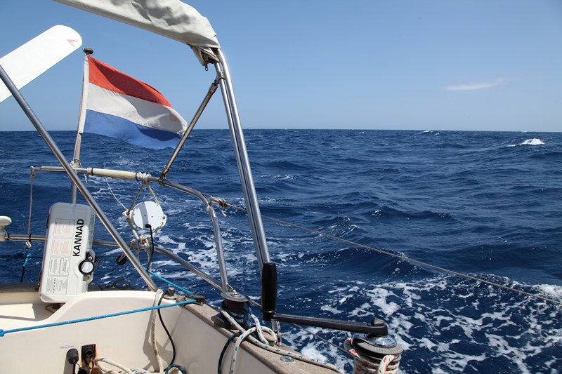 op zee