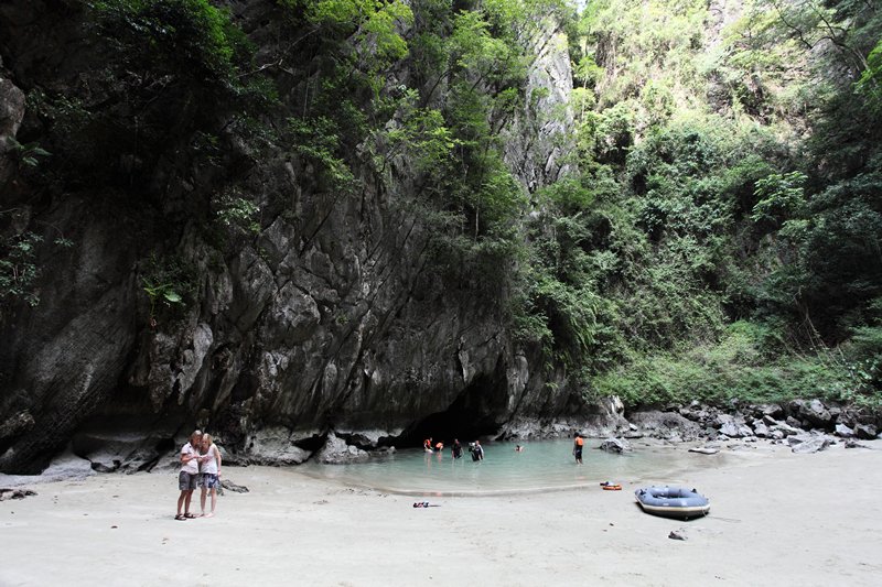 Hong Van Ko MUk